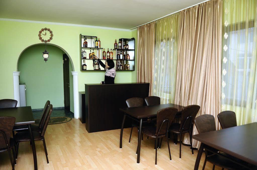 Hotel Lions Tbilisi Zewnętrze zdjęcie